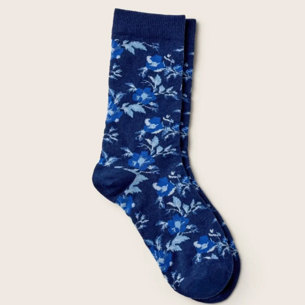 NWT Woolrich x Target Cozy Wool Blend Ice Flower Adult Socks S/M
